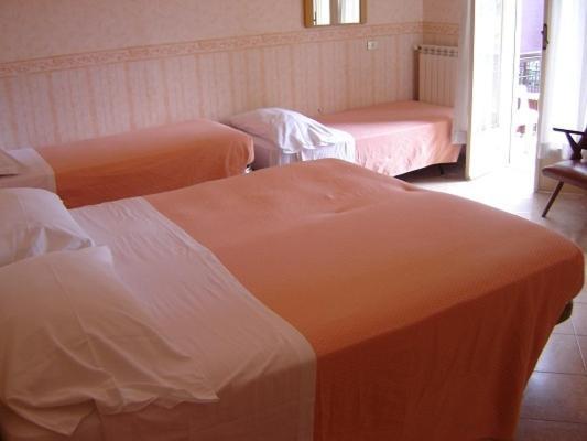 Hotel Sud America Fiuggi Quarto foto